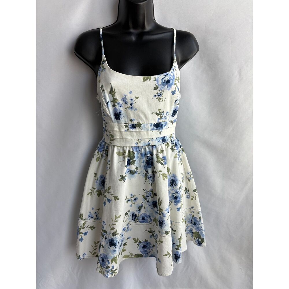 Mi Ami Floral Flare Dress White Blue Cotton Mini Cottagecore Prairie S GG5203